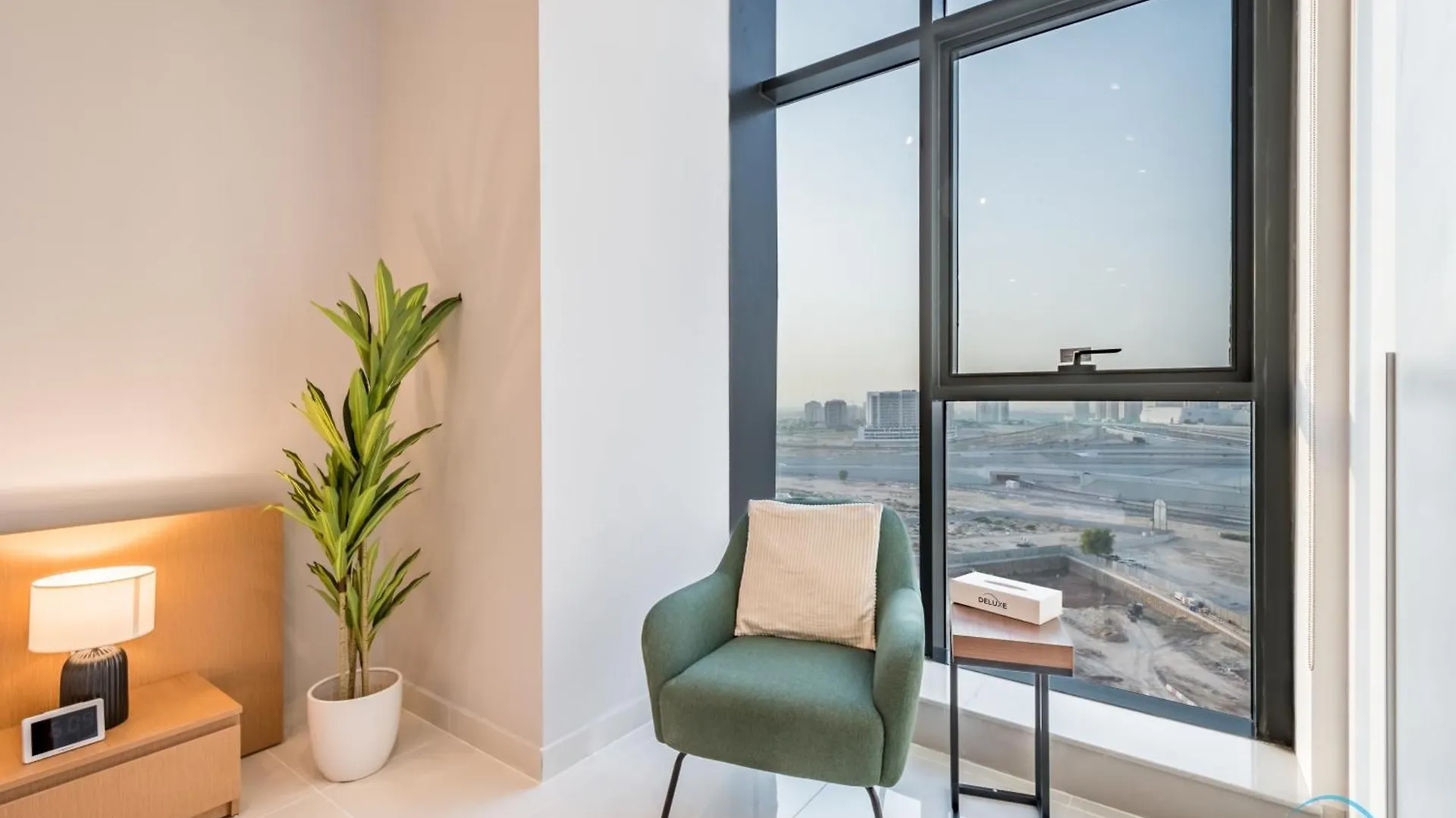 Stylish Studio Apartment In Blue Wave Tower, Dubailand By Deluxe Holiday Homes United Arab Emirates